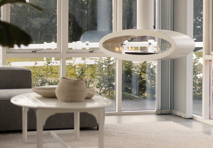Ellipse Ceiling im Wohnzimmer Stylische Bioethanol Feuerstelle Ellipse Ceiling in weiss im hellen Wohnzimmer